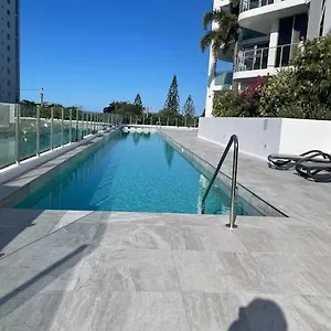 silver-sea-on-sixth-resort-maroochydore.queenslandhotels.net/
